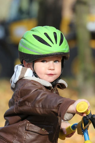Είναι πολύ σημαντικό να φοράει κράνος