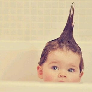 Νήπιο με μοικάνα