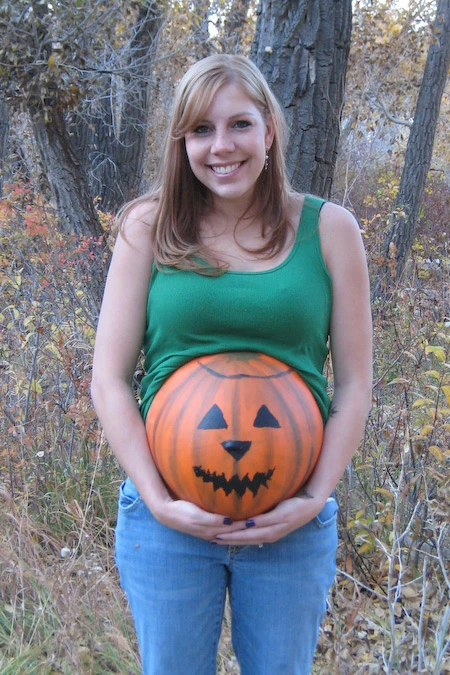 Ζωγραφισμένη κοιλίτσα