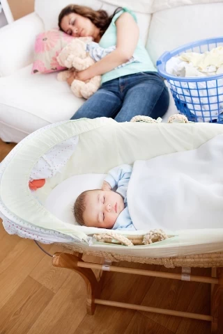 Κοιμηθείτε όποτε κοιμάται και το μωρό σας
