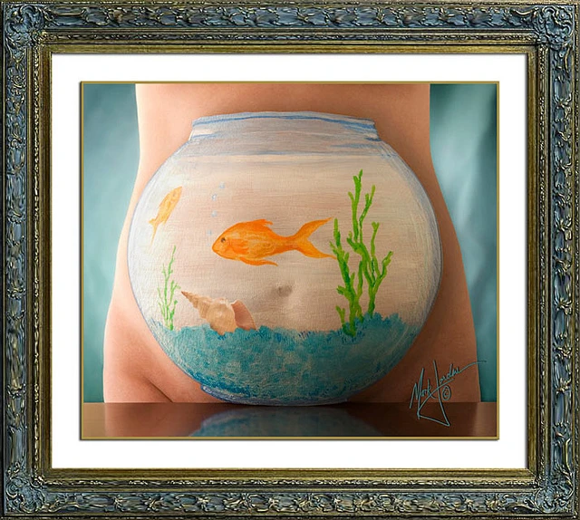 Ζωγραφισμένη κοιλίτσα