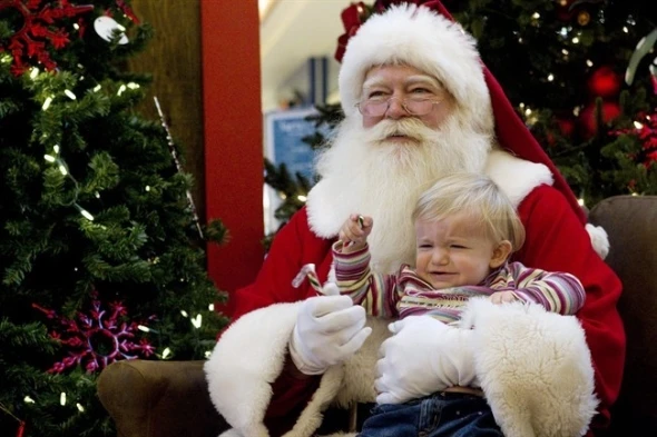 Τρομακτικός Άγιος Βασίλης